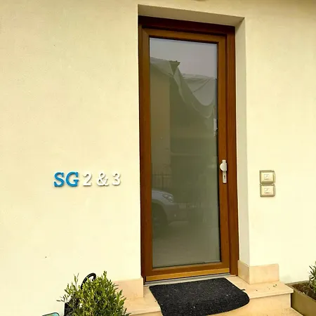 بيت ضيافة Sg - Casa Laura بسكييرا ديل غاردا