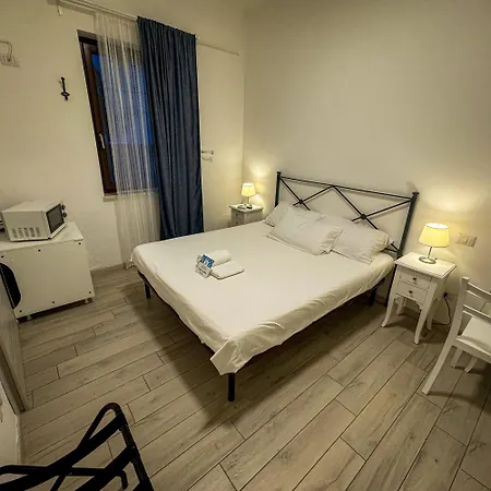 Sg - Casa Laura بيت ضيافة بسكييرا ديل غاردا