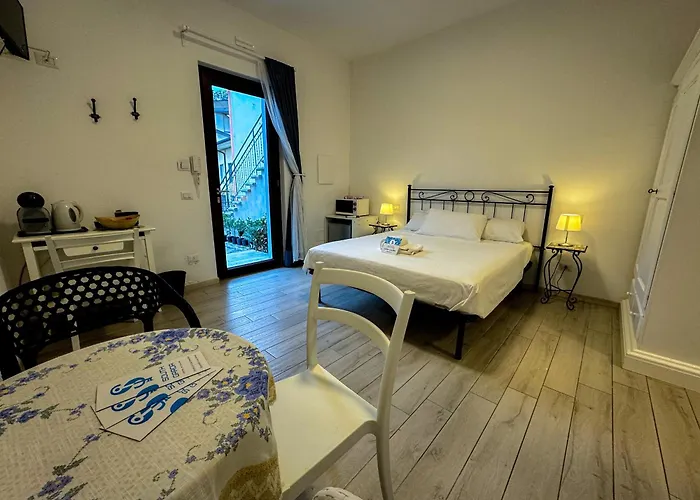 Гостевой дом Sg - Casa Laura 3*