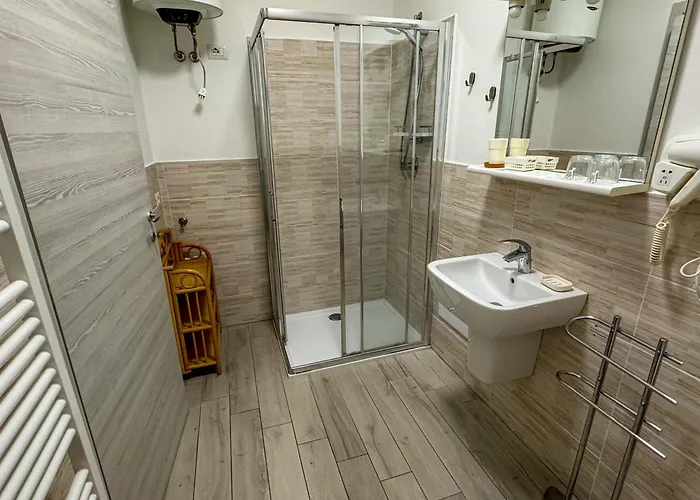 Sg - Casa Laura Гостевой дом