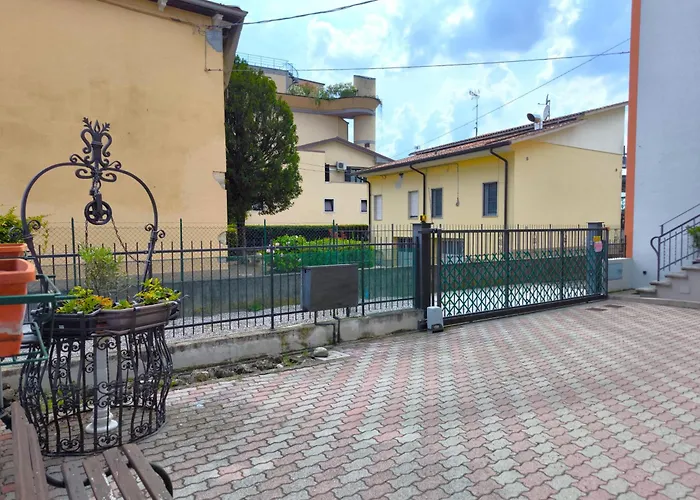 Sg - Casa Laura Гостевой дом